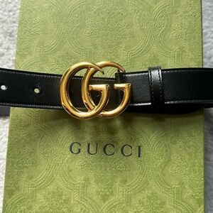 Gucci Black Leather Belt with Gold Interlocking GG Buckle 90cm